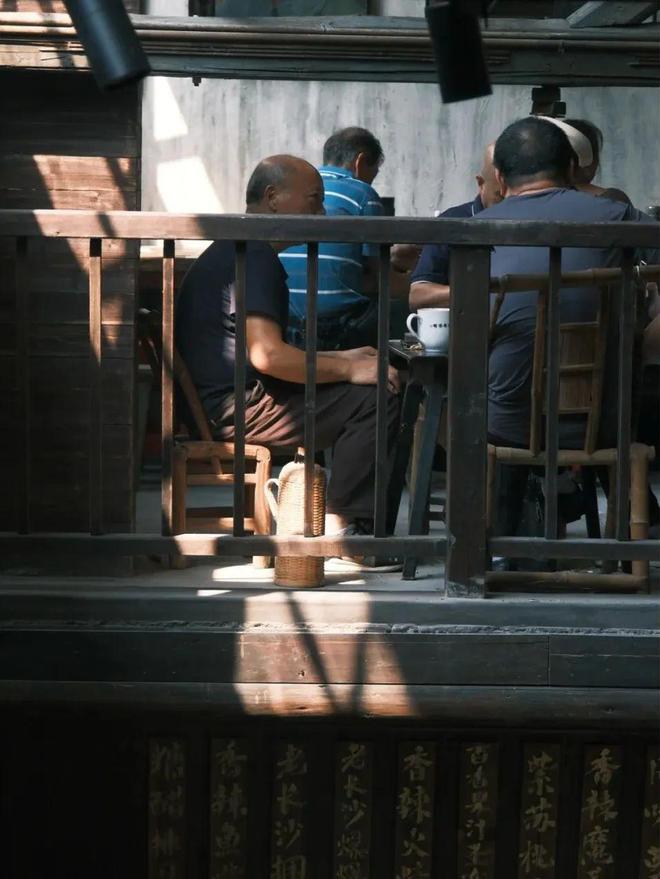 凯发在线平台|久保亚沙香|5000平的茶馆做出了超2亿的生意
